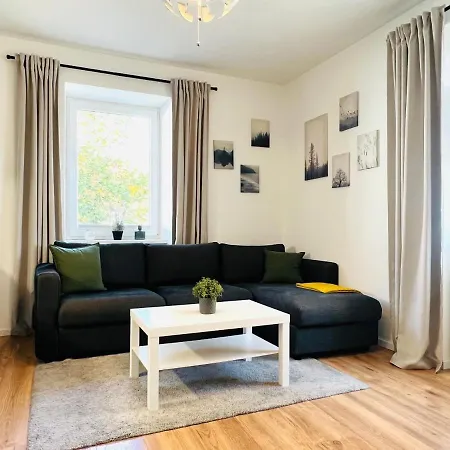 White Inn - Kuschelige Ferienwohnung Mürzzuschlag Extérieur photo